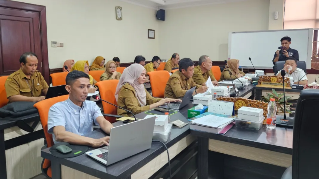 Usai Hearing, Intra Publik Dorong Pemkot Surabaya Tingkatkan Komitmen Belanja Pendidikan