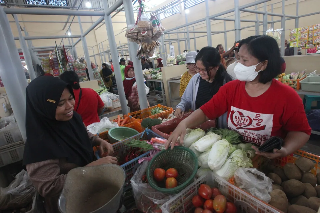Harga Cabai-Tomat Surabaya Stabil, TPID Pastikan Pasokan Tetap Aman
