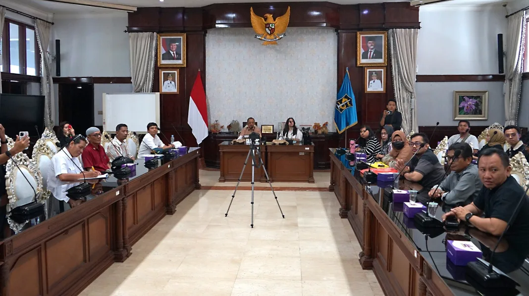 Armuji Desak Polisi Usut Tuntas Tipu-Tipu Rumah Ratusan Warga