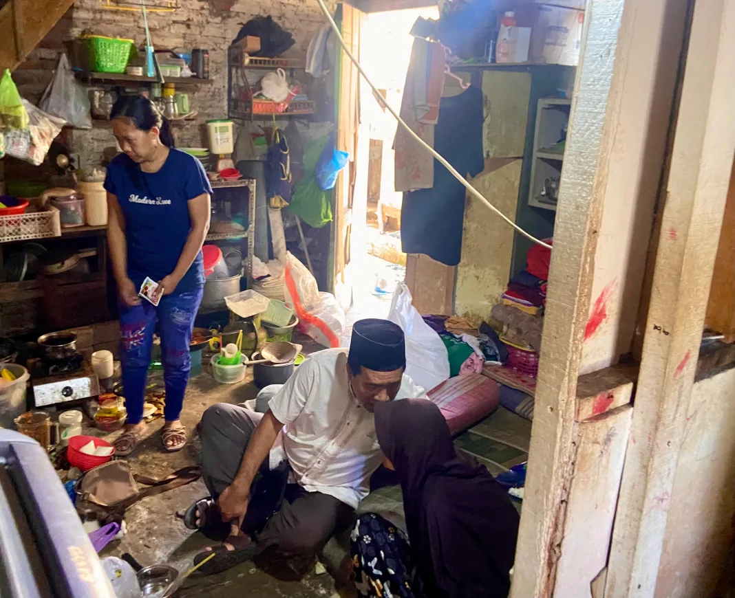 HUT ke-80 RI di Surabaya, DPRD Soroti Warga Belum Merdeka dari Kemiskinan