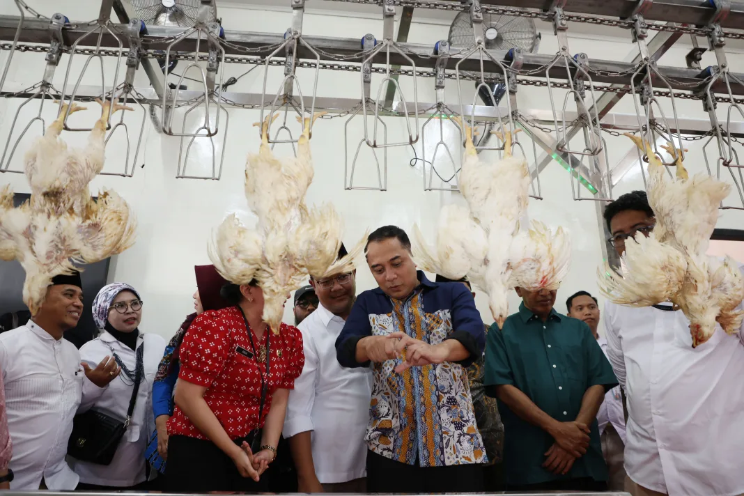 Pemkot Surabaya Hadirkan RPHU Modern, Target Pasar Bebas Limbah Unggas