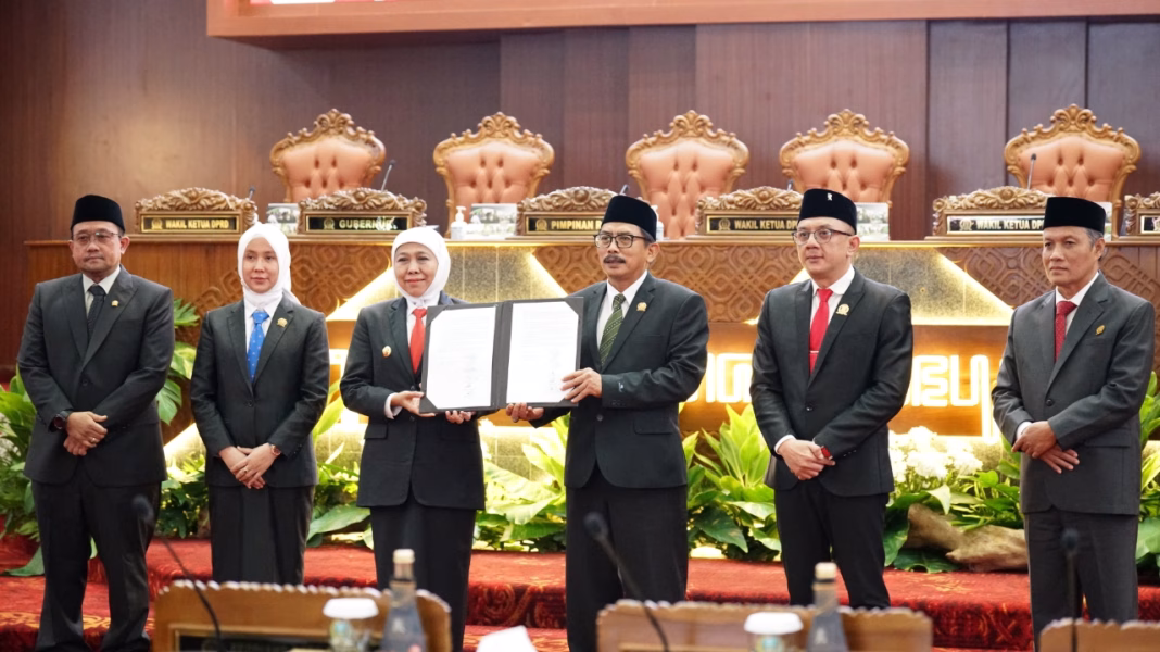P-APBD Jatim 2025 Disepakati, Anggaran Pendidikan dan Kesehatan Meningkat