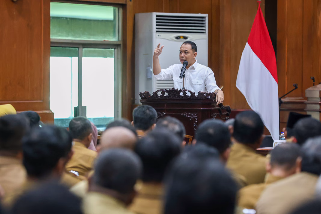 Wali Kota Surabaya Ancam Copot Pejabat Terbukti Lakukan Pungli Gratifikasi