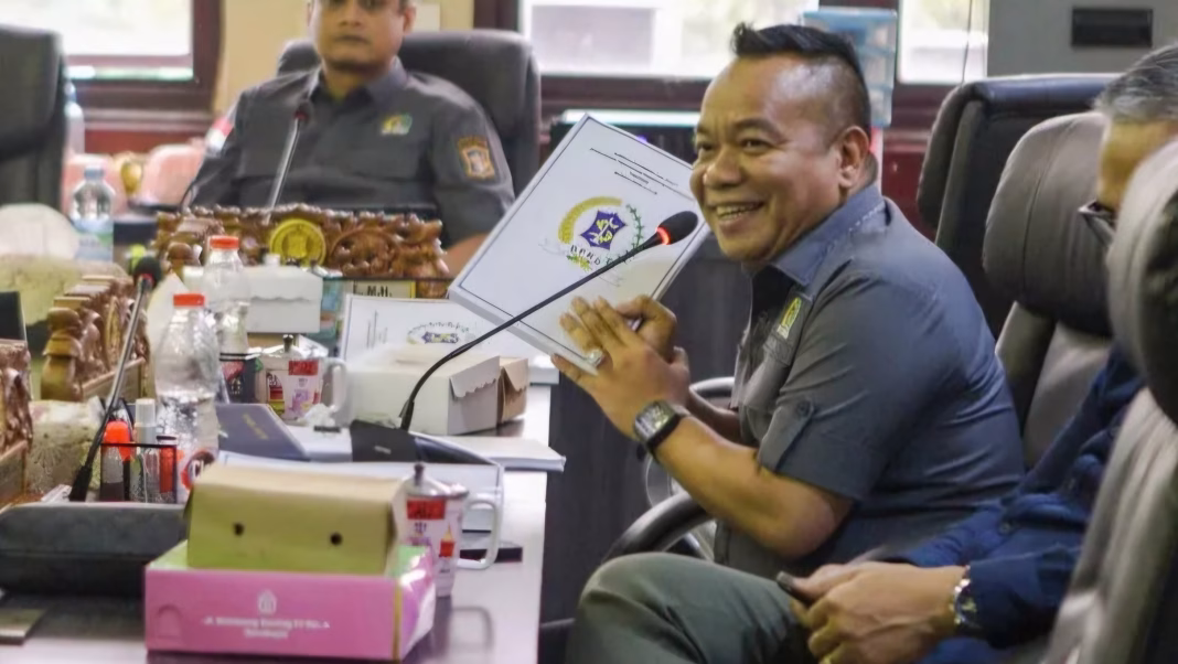 Eri Cahyadi Lantik Sekda Surabaya, DPRD Harap Pelayanan Publik Meningkat