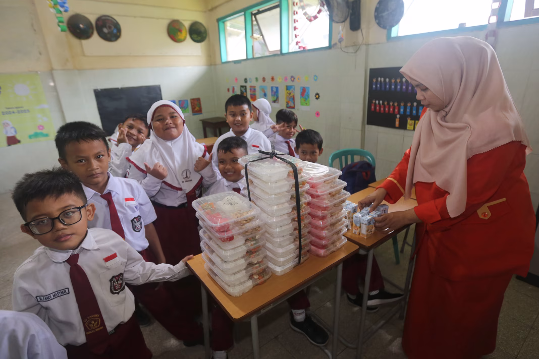 Pemkot Surabaya Resmi Bentuk Satgas MBG Dukung Indonesia Emas 2045