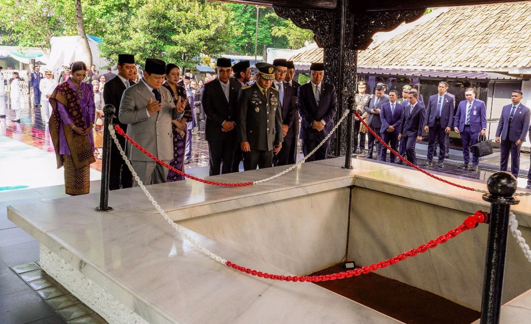 Perdana, Presiden Prabowo Pimpin Upacara Hari Kesaktian Pancasila 2025 di Lubang Buaya