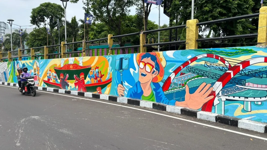Eri Cahyadi Minta Proses Hukum Pelaku Vandalisme Mural di Gubeng Pojok