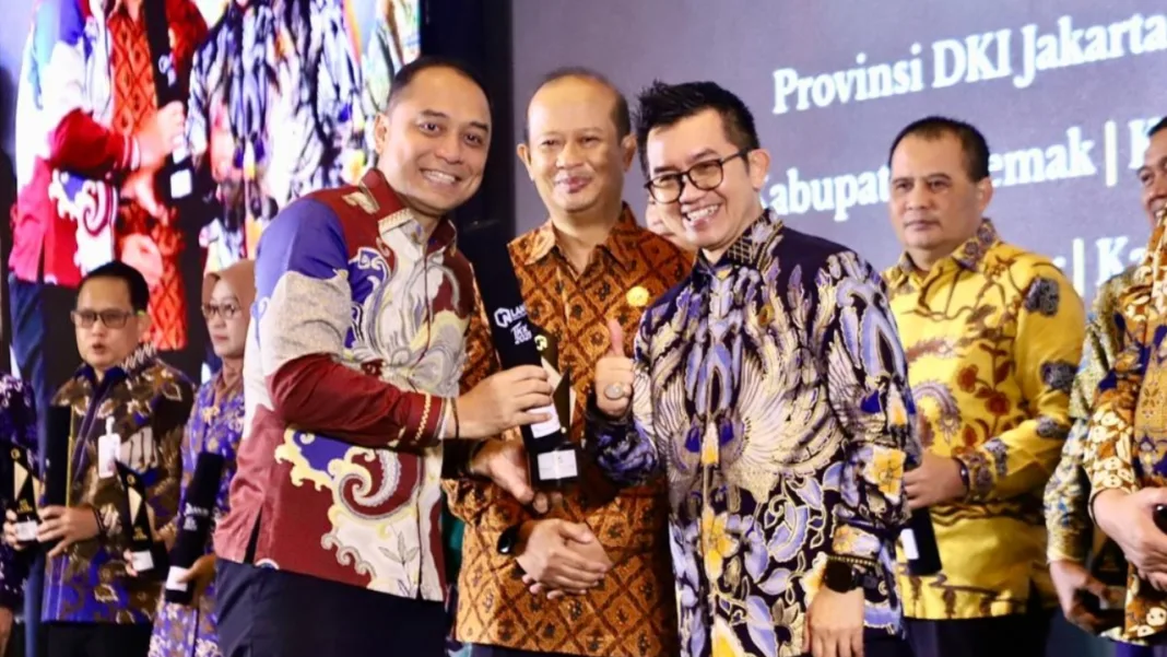 Pemkot Surabaya Raih Predikat Unggul dalam IKK Award LAN RI