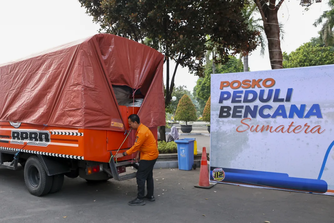 Surabaya Berangkatkan Bantuan Kemanusiaan untuk Korban Bencana di Sumatera