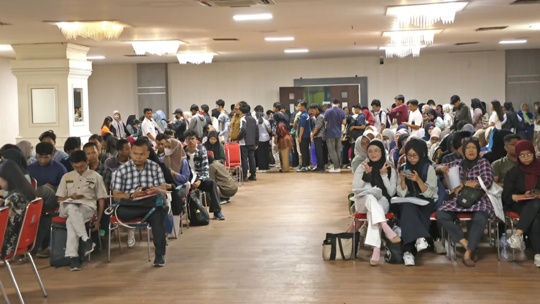 SSC Nilai Beasiswa Pemuda Tangguh Surabaya Gagal Tepat Sasaran