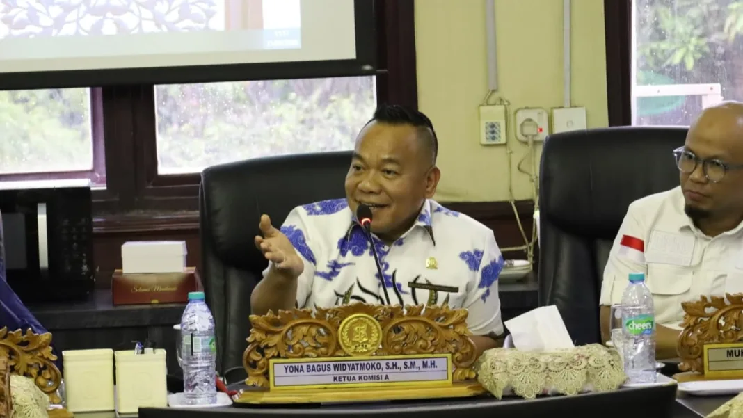DPRD Surabaya Dorong Pembenahan Kinerja Pejabat Agar Pelayanan Warga Lebih Cepat