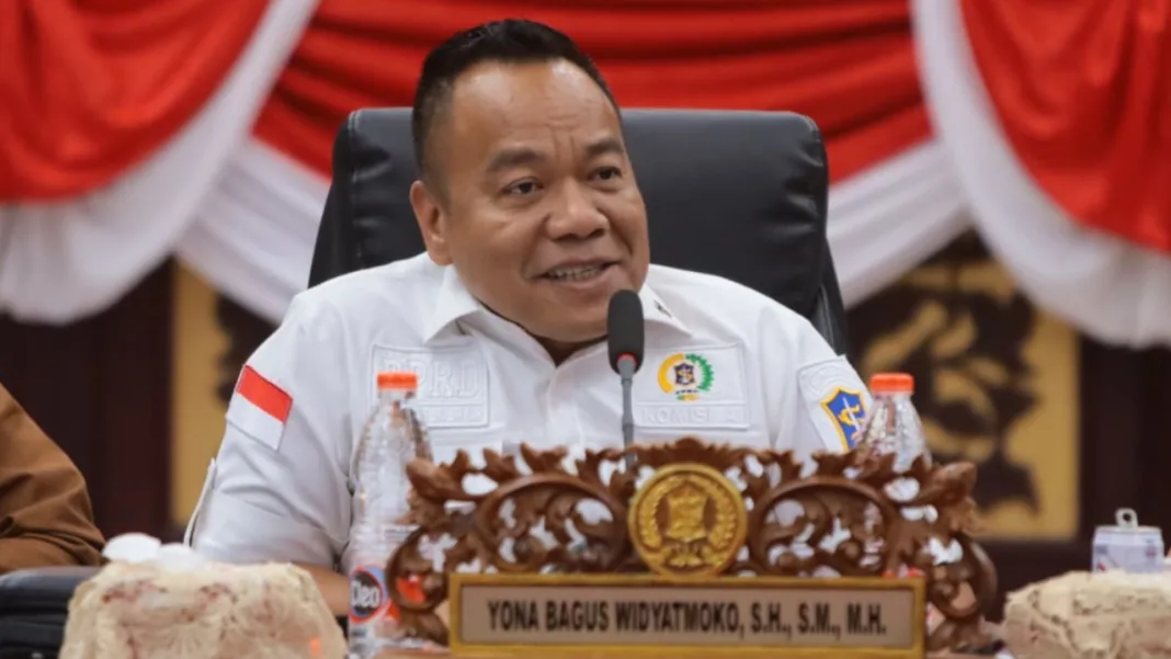 DPRD Surabaya Dorong Lurah Camat Tingkatkan Pengawasan, Demi Pelayanan Publik Berkualitas