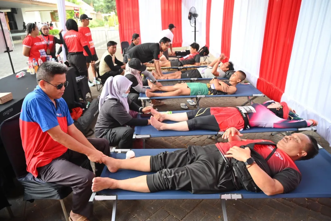 Soekarno Run Banyuwangi Buka Ruang Kesetaraan bagi Terapis Disabilitas Netra