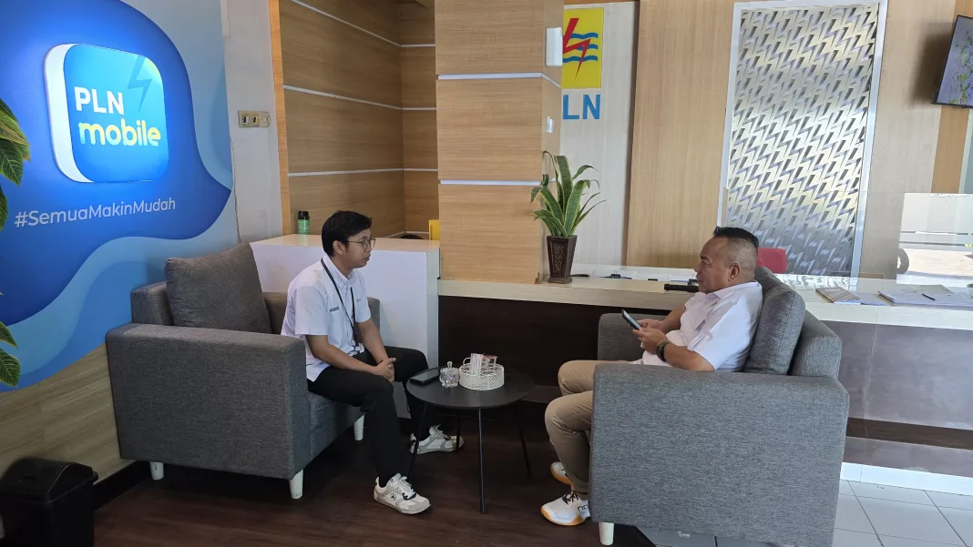 Reses di Warugunung, Cak YeBe Bela Warga Miskin Kena Denda PLN